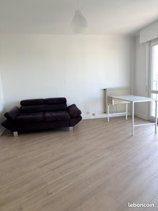 Appartement 2 pièces 52 m² · à Saint-André-les-Vergers · 52 m² · 525 €