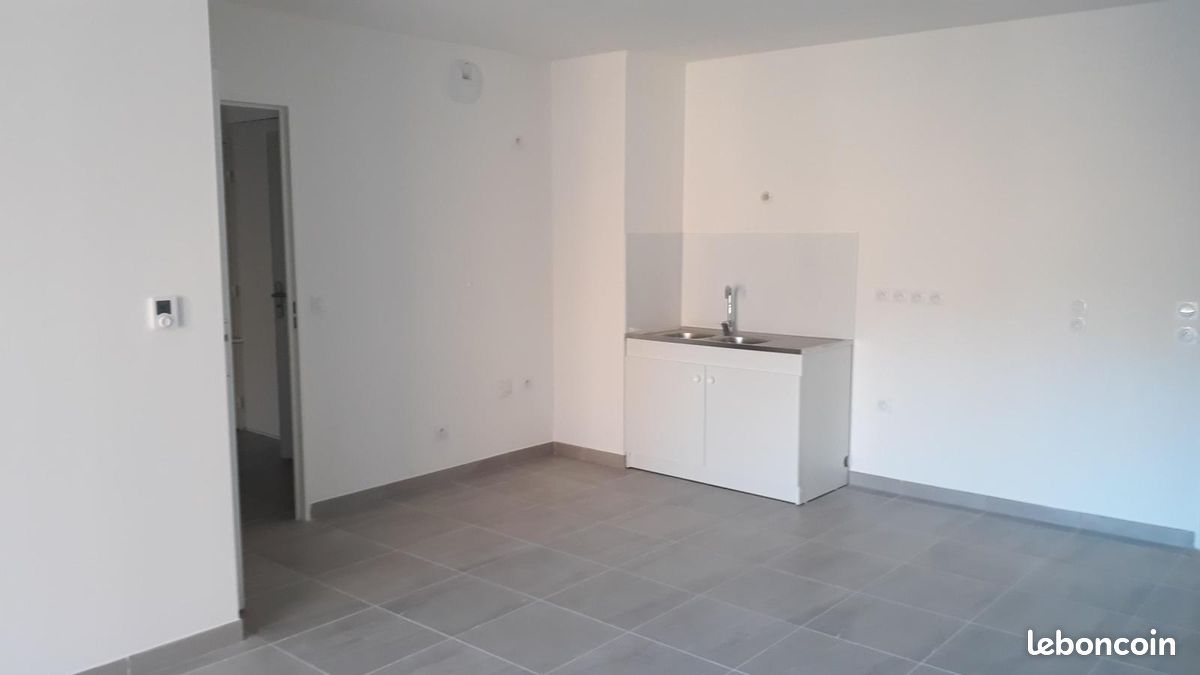 Appartement 2 pièces 41 m² · à Roquevaire · 41 m² · 772 €/mois