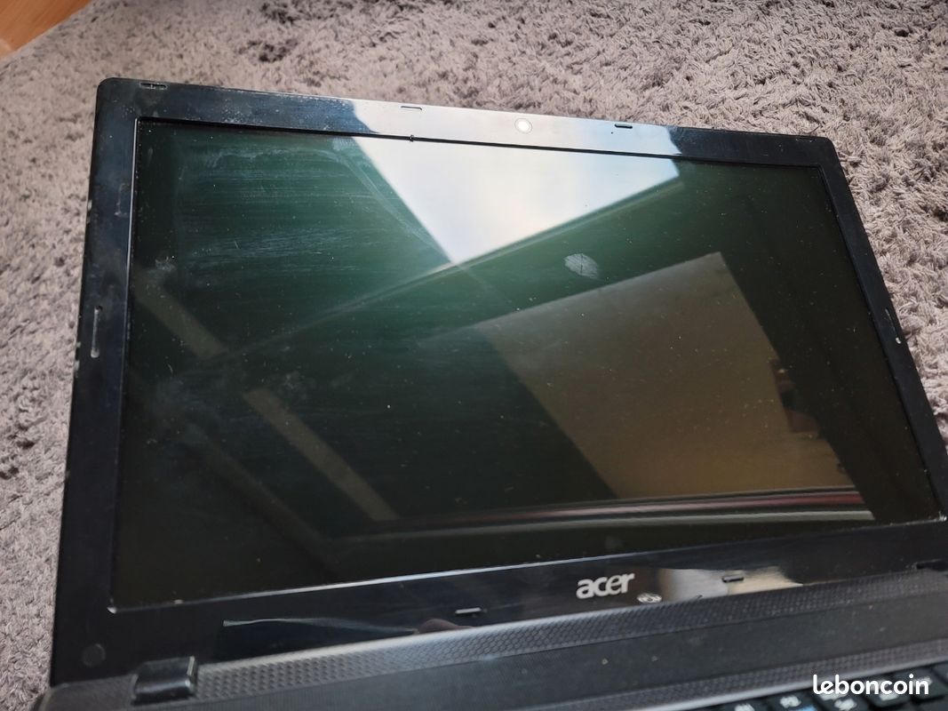 Dalle Acer Aspire E5 573 series d'occasion - Ordinateurs