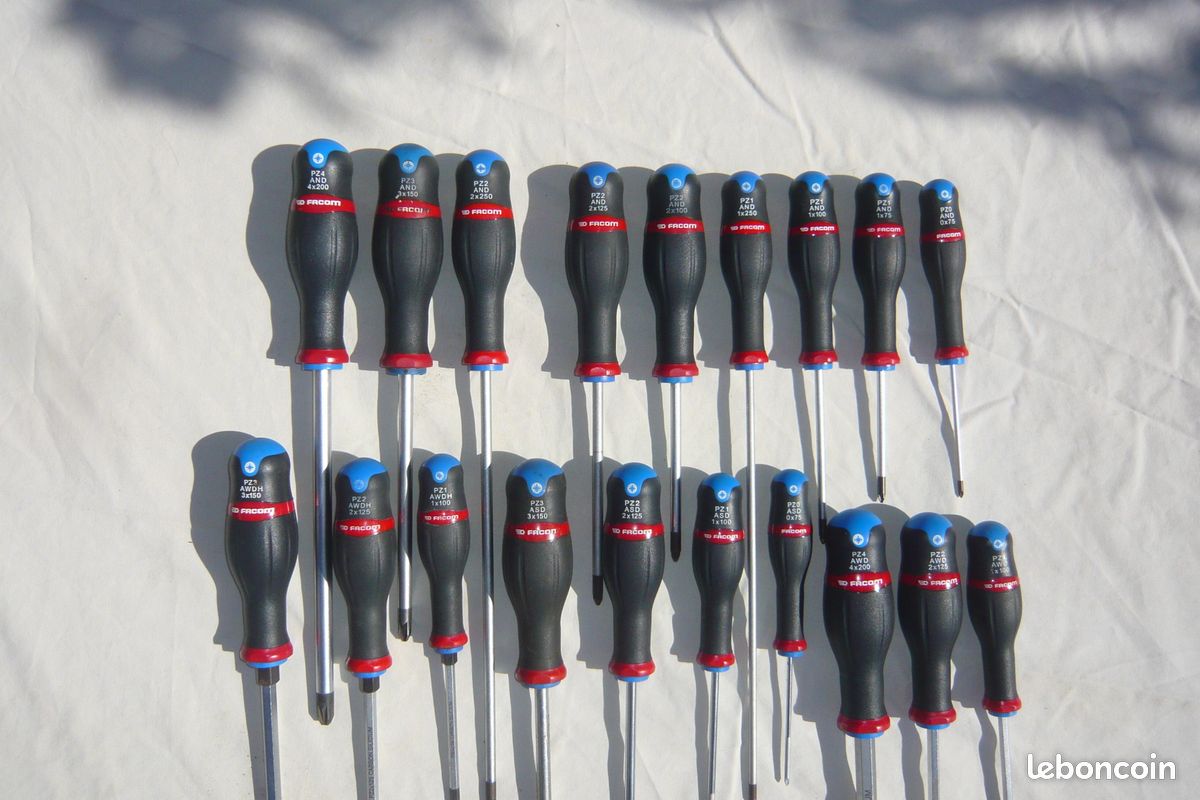 Recherche Tournevis Cruciforme Pozidriv Facom Série Protwist Bleu PZ-AND-ASD-AWD-AWDH-AWDH CK (image 2)