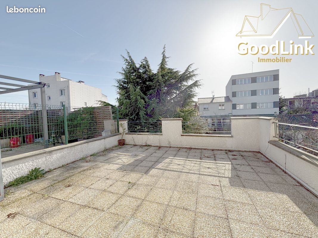 Appartement 4 pièces 65 m² · à Aubervilliers · 65 m² · 260 000 €