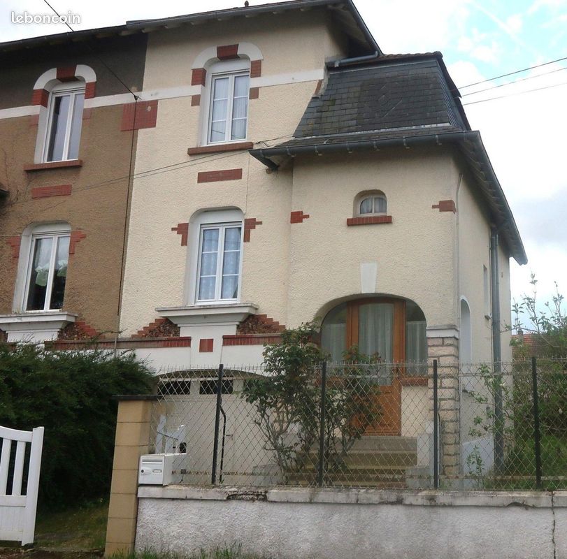 Maison 5 pièces 79 m² · à Châtellerault · 79 m² · 110 000 €