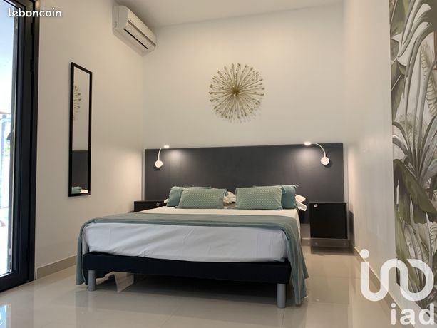 Appartement 5 pièces 180 m²