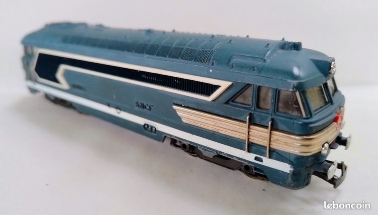 JOUEF HO SNCF Locomotive diesel BB 67001réf. 841 ETAT NEUF en boîte d'origine EUR 20,00