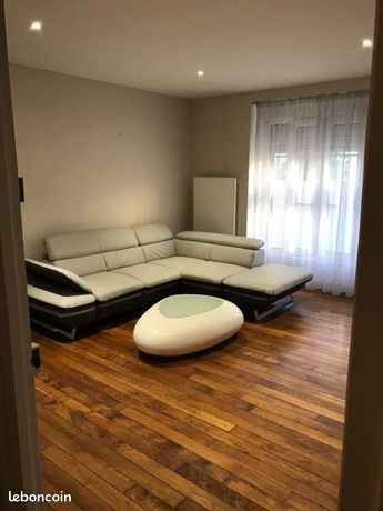 Loué logement meublé