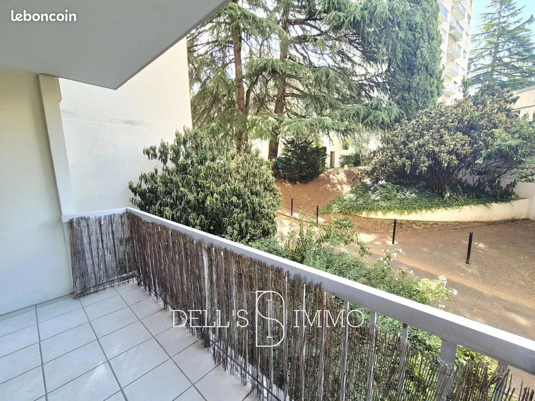 Appartement 3 pièces 74 m² · à Lyon · 74 m² · 198 000 €