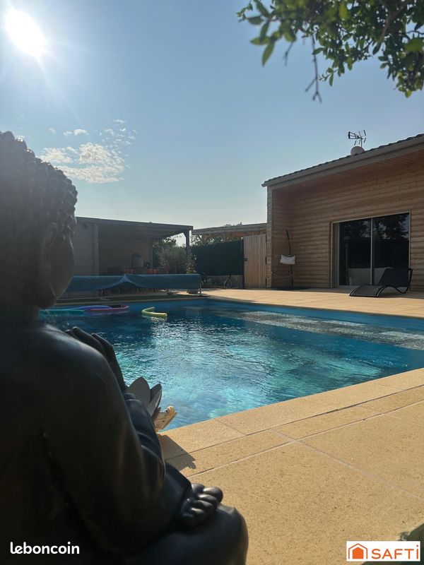 Maison 5 pièces 145 m² · à Saint-Saturnin-lès-Apt · 145 m² · 587 000 €