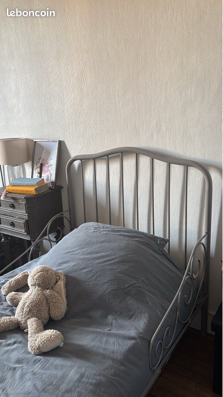 Lit évolutif en fer forgé avec matelas (image 2)