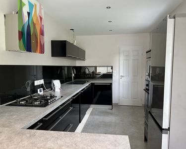 Maison 650 000 € - 125 m²