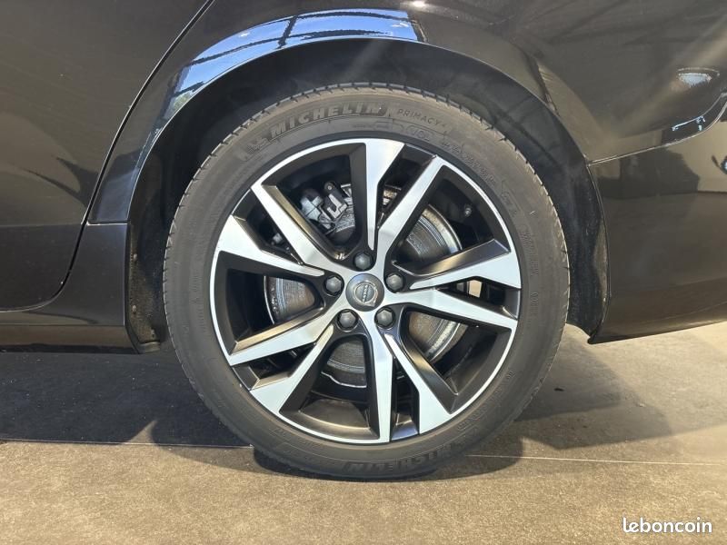 Volvo V60 T6 AWD 253+145ch R-Design Geartronic 8 (image 15)