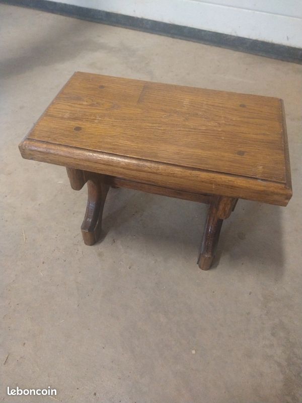 Petit Banc en bois massif (image 1)