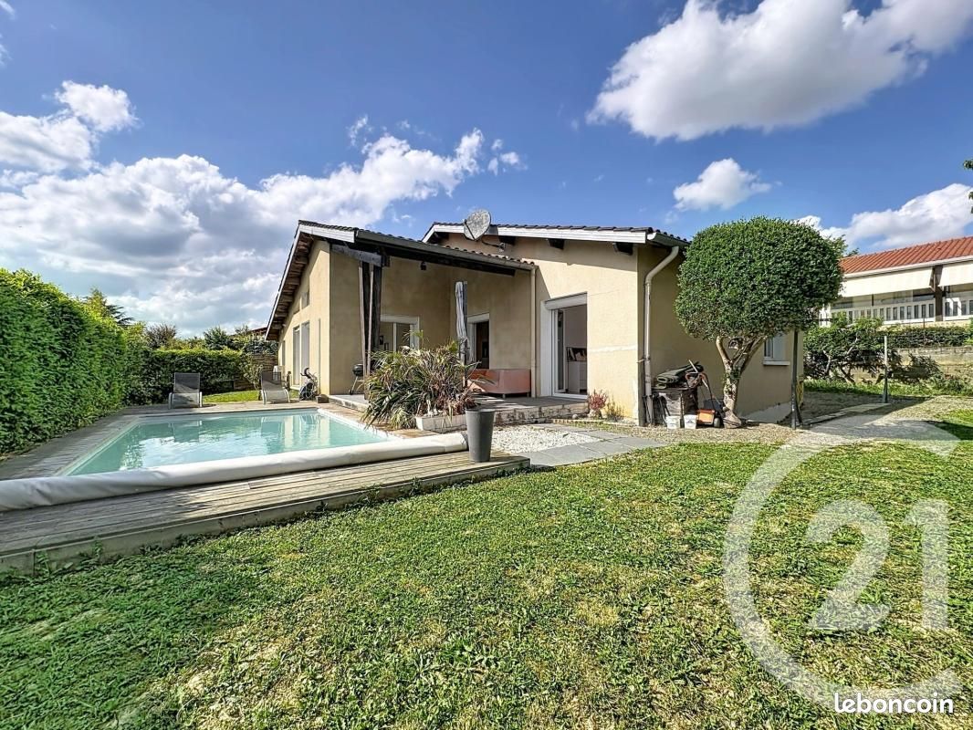 Maison 7 pièces 136 m² · à Auch · 136 m² · 235 000 €