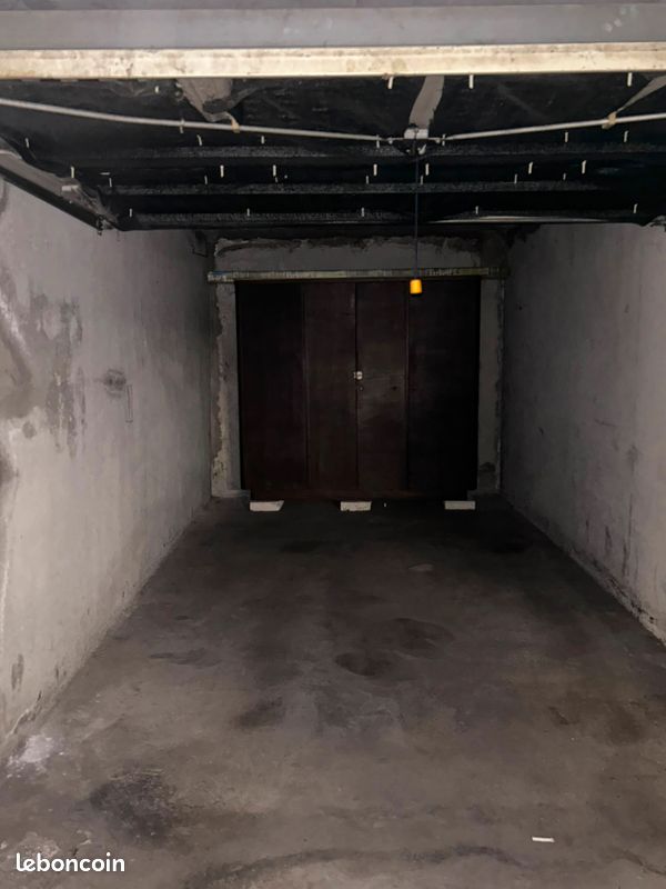 Location de garage Mulhouse-Avenue Aristide Briand-Pierrontaine (image 1)