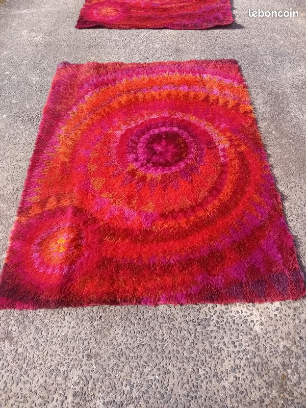 Tapis mural annee 1960 (image 1)