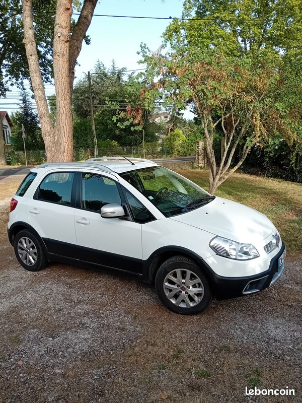 Fiat sedici 4x4 2l 135 cv (image 1)