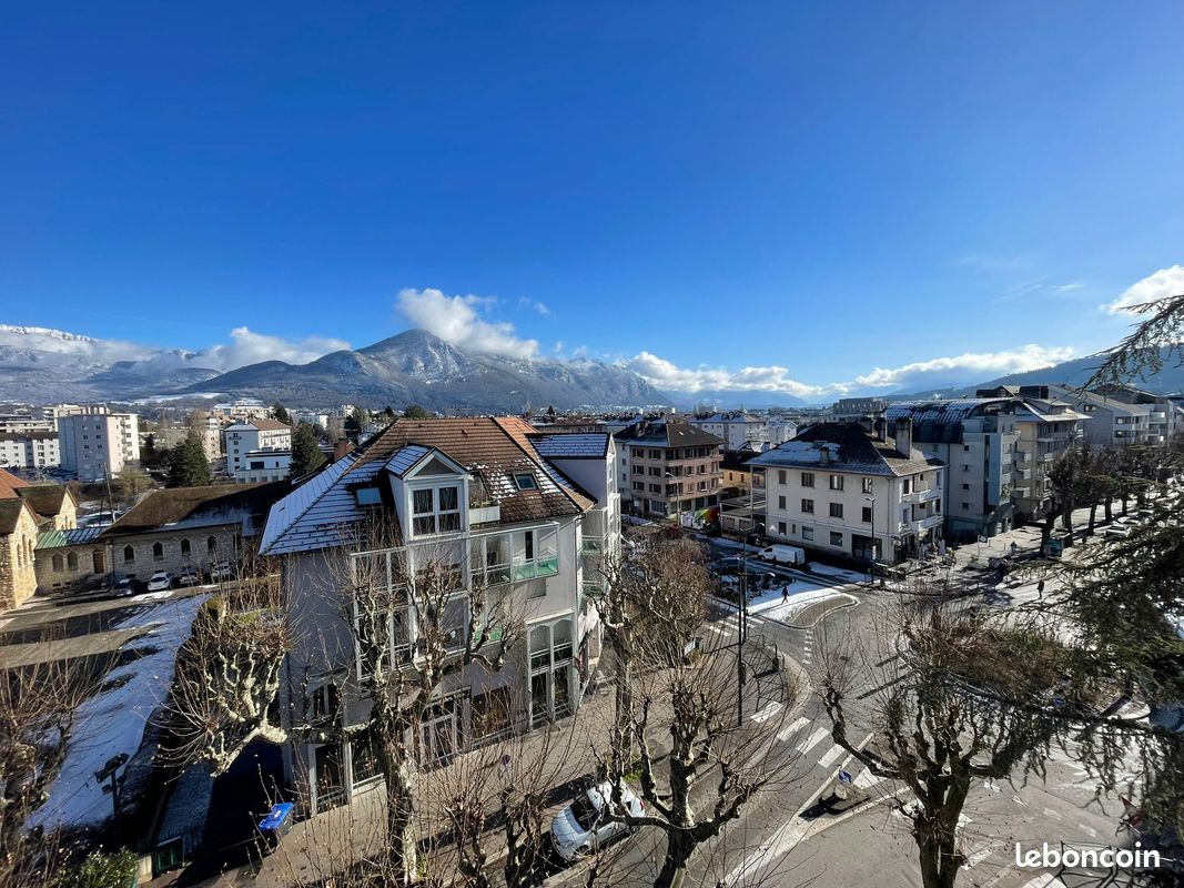 Appartement 5 pièces 96 m² · à Annecy · 96 m² · 2 860 €/mois