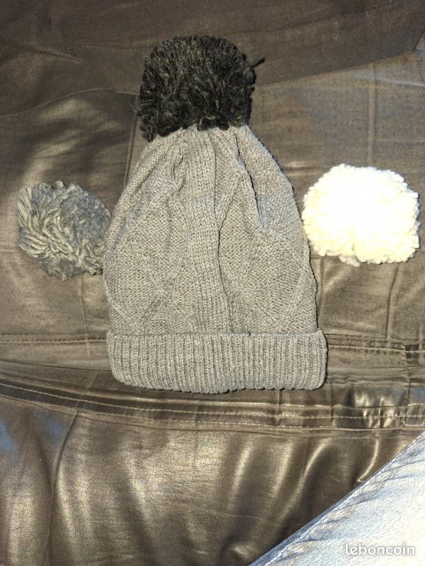 Bonnet Femme En Laine Gris Chiné Avec Pompon - Taille Unique - Neuf Sans étiquette