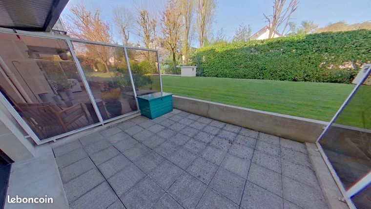 Studio 1 pièce 23 m²