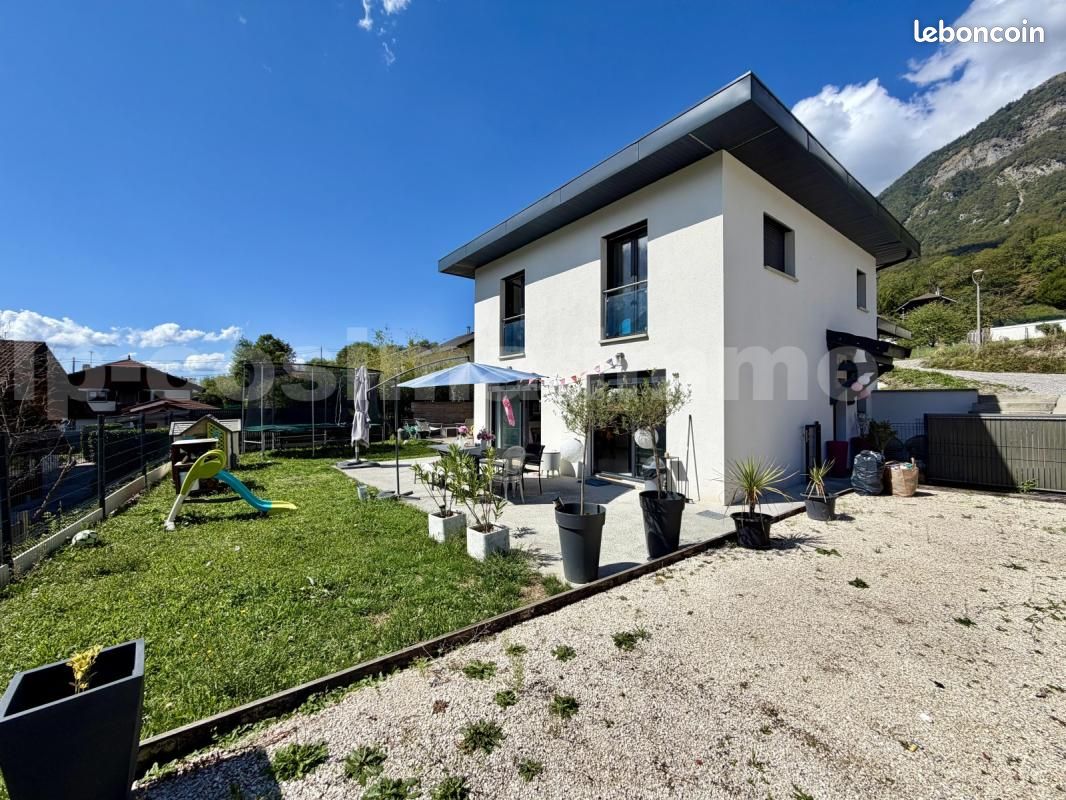 Maison 4 pièces 103 m² · à Ayse · 103 m² · 550 000 €