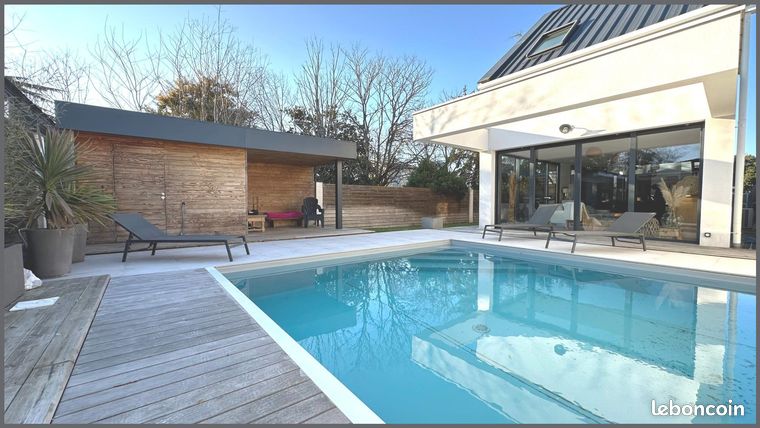 Maison 5 pièces 159 m²