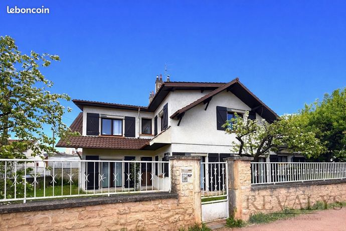 Maison 6 pièces 134 m² — 2