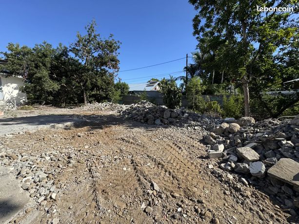 Terrain 300 m² Saint-Louis