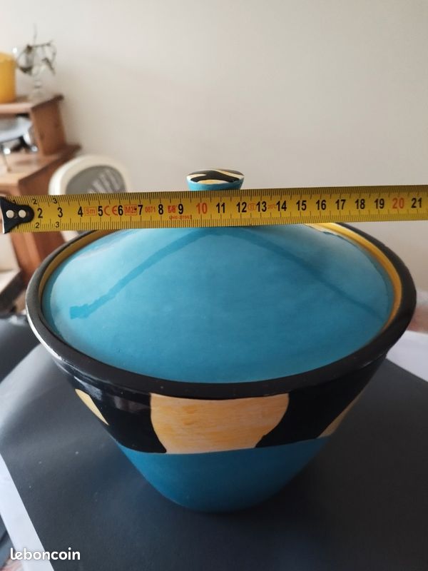 Joli pot avec couvercle (image 4)