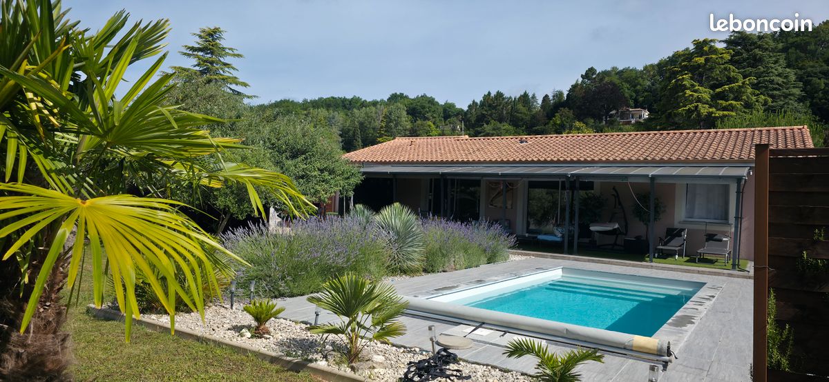 Maison 5 pièces 128 m² · à Port-Sainte-Foy-Et-Ponchapt · 128 m² · 271 000 €