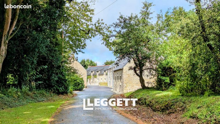 Maison 19 pièces 695 m²