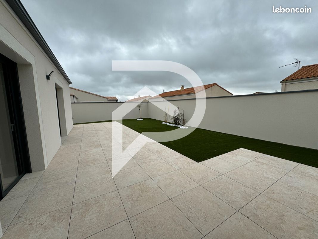 Maison 5 pièces 151 m² - Chauray 79180 (image principale 10)