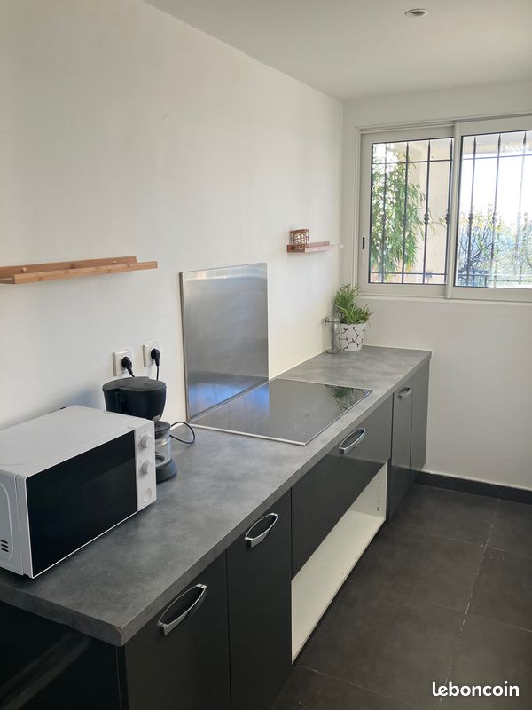 Maison 2 pièces 90 m² · à Rochefort-du-Gard · 90 m² · 850 €/mois