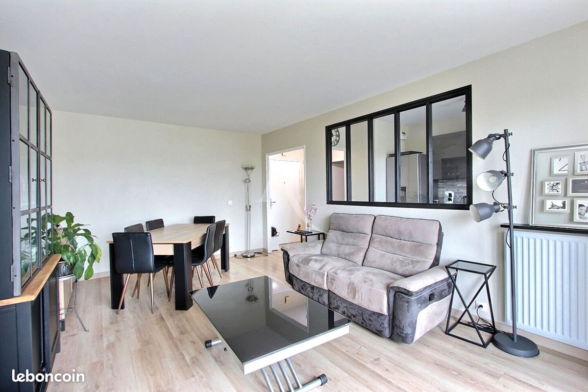Appartement 3 pièces 62 m² · à Villeneuve-la-Garenne · 62 m² · 240 000 €