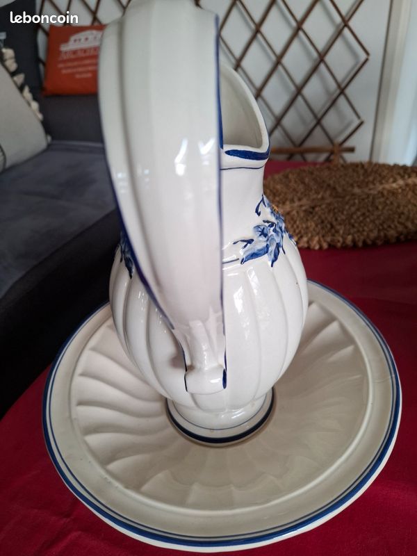 Ensemble pot et cuvette de toilette (image 2)