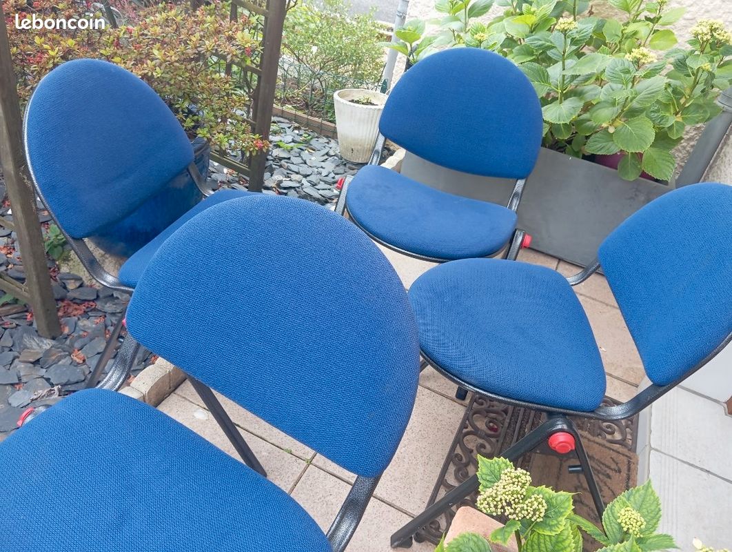 Chaises (image 1)