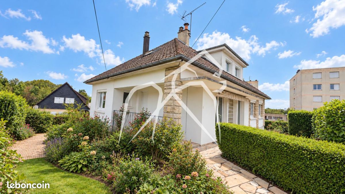 Maison 6 pièces 136 m² · à Maromme · 136 m² · 245 000 €