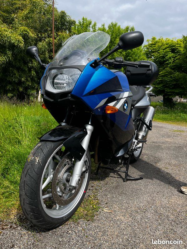 Moto BMW F800ST (image 3)