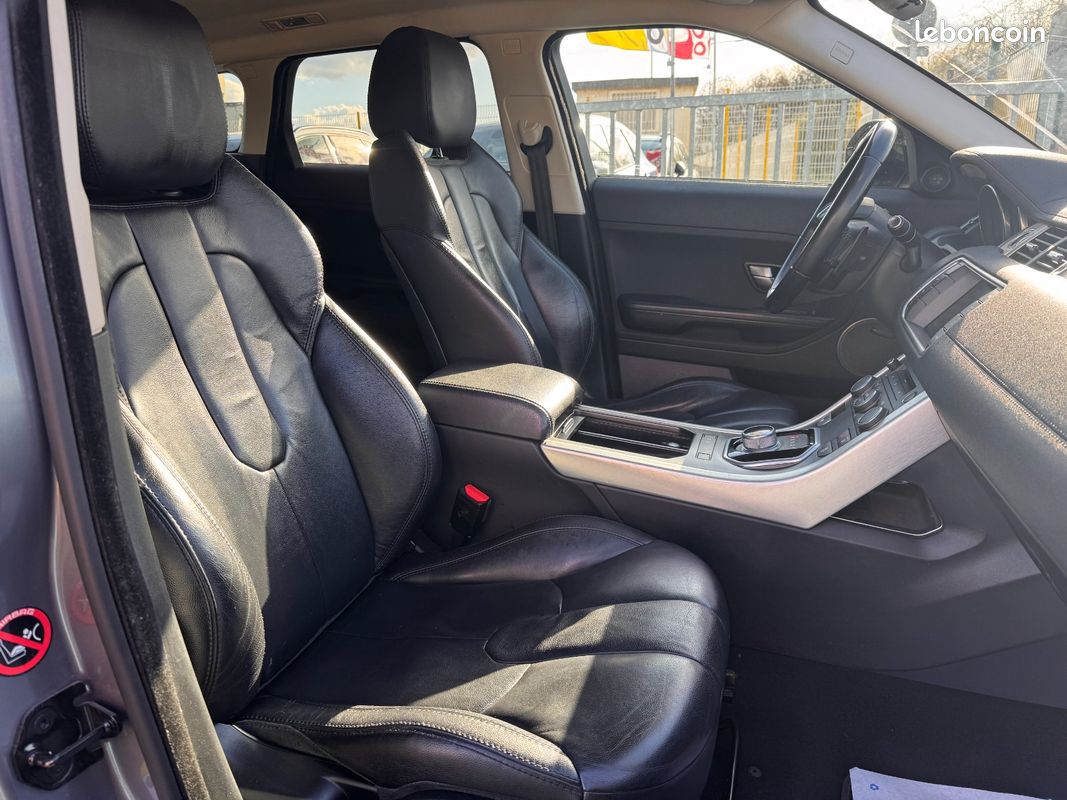 Land Rover RANGE ROVER EVOQUE 2.2 TD4 16V 4WD BVA6 150 cv Boîte auto Prestige (image 9)