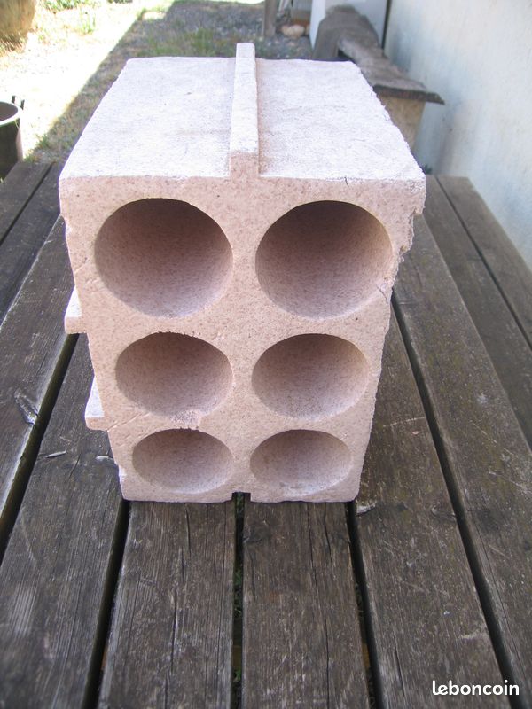 Casiers a bouteilles en polystyrène (image 1)