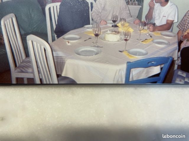 Table salle a manger (image 2)