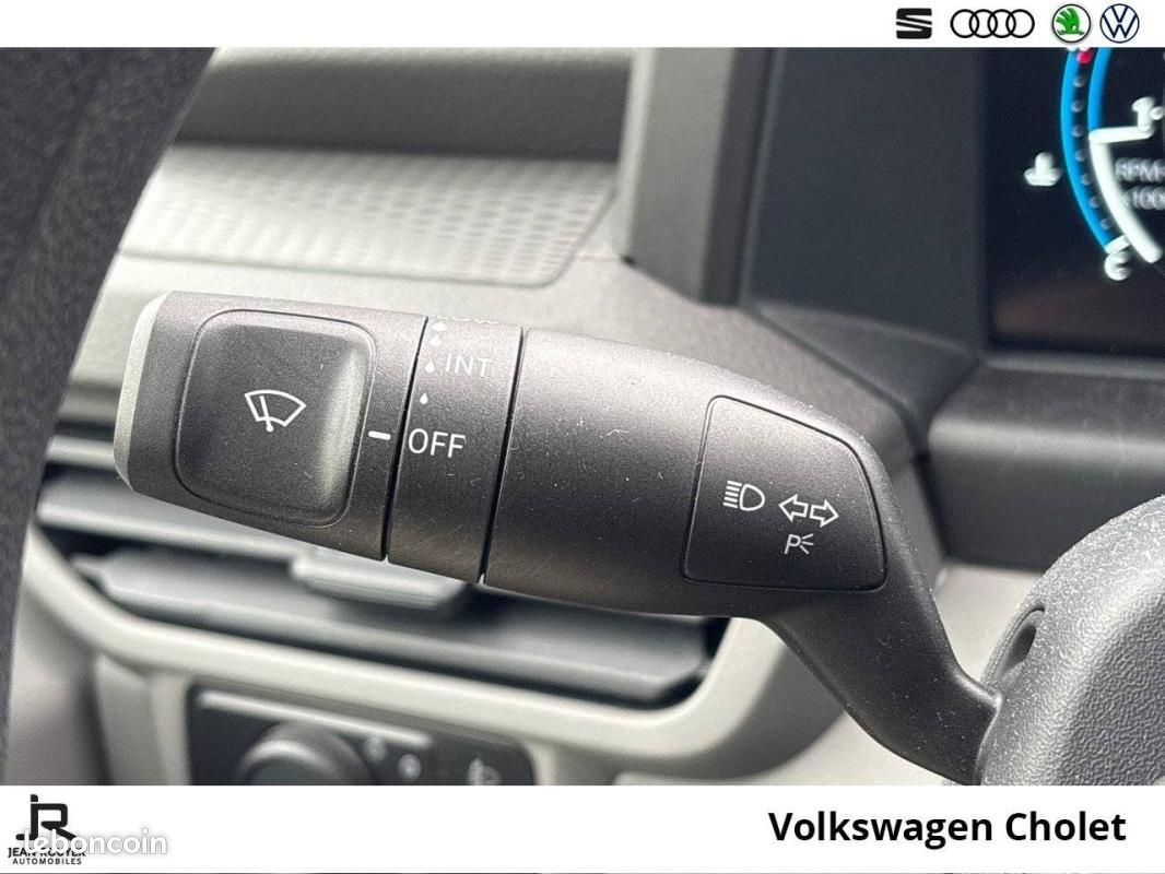 Volkswagen Transporter VAN L1H1 2.0 TDI 150 BVA8 BUSINESS (image 17)