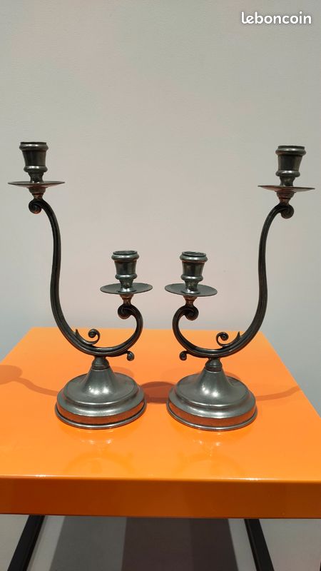 Bougeoirs en étain (image 1)