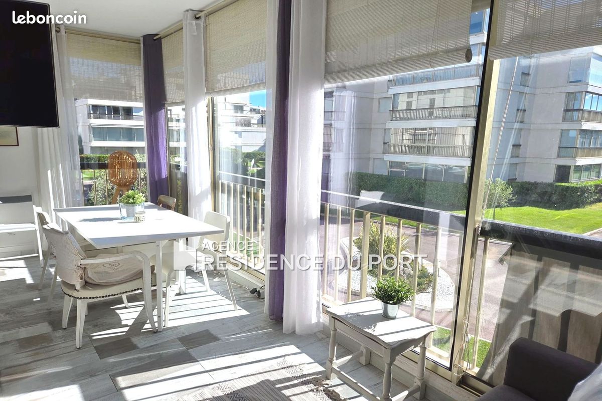 Appartement 1 pièce 45 m² · à Mandelieu-la-Napoule · 45 m² · 318 000 €