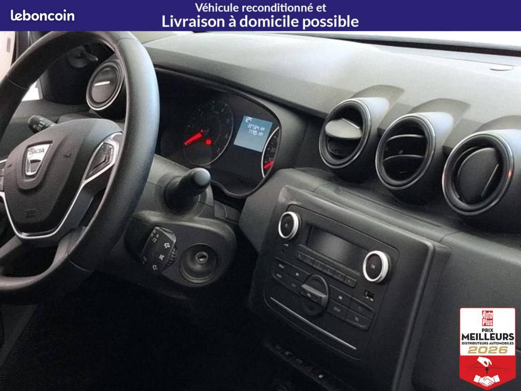 Dacia Duster Blue dCi 115 4x4 Essentiel (image 3)
