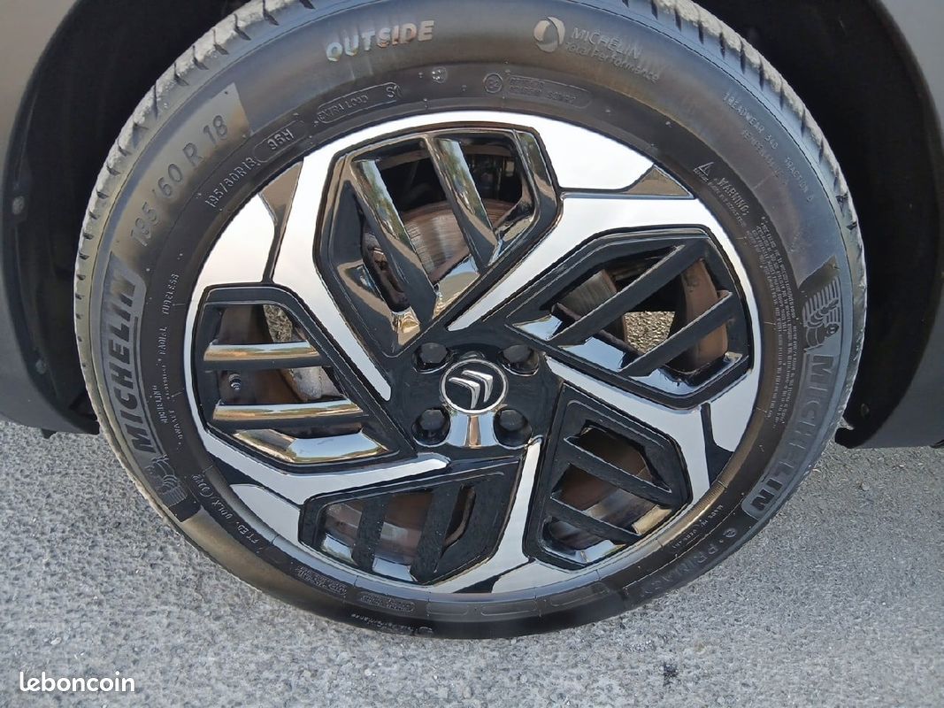 CITROEN C4 PureTech 130 S&S EAT8 Shine (image 9)