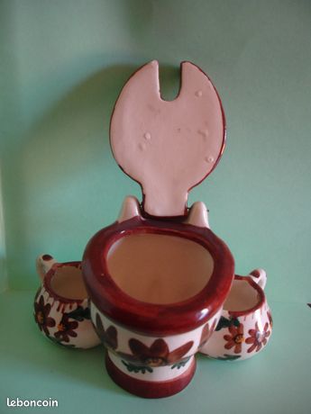 Set à condiments sel poivre et moutarde Forme WC années 1960 – 1970 St Jean de Bretagne - Arts de la table