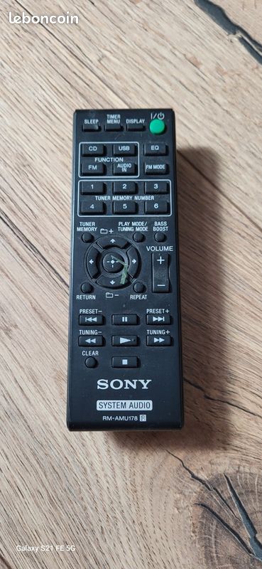 Chaîne Hi-Fi Sony HCD-H551 – Pour Pièces Détachées – Avec Télécommande Et Enceintes