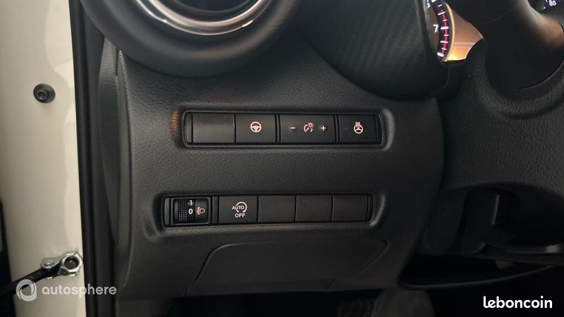 Nissan Juke 1.0 DIG-T 114ch Tekna DCT 2023 (image 27)