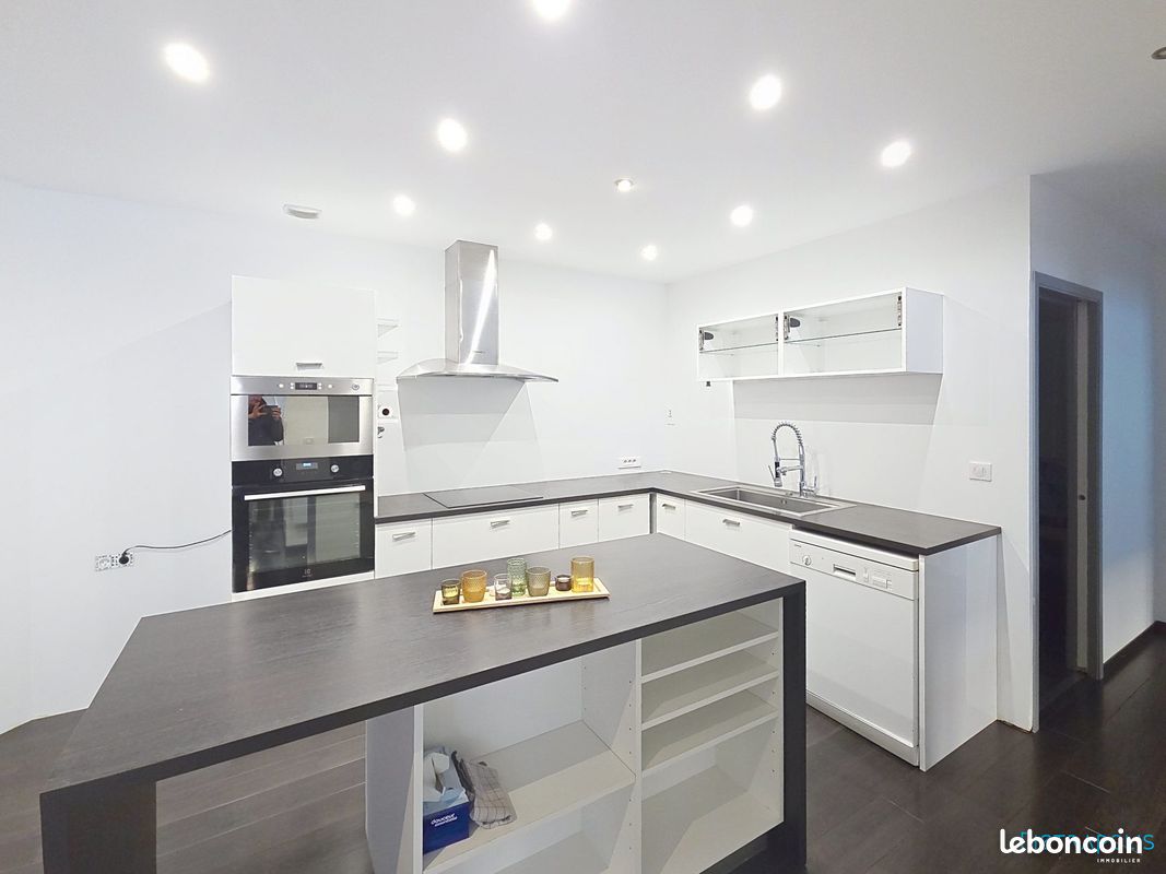 Appartement 4 pièces 113 m² · à Chalon-sur-Saône · 113 m² · 195 000 €