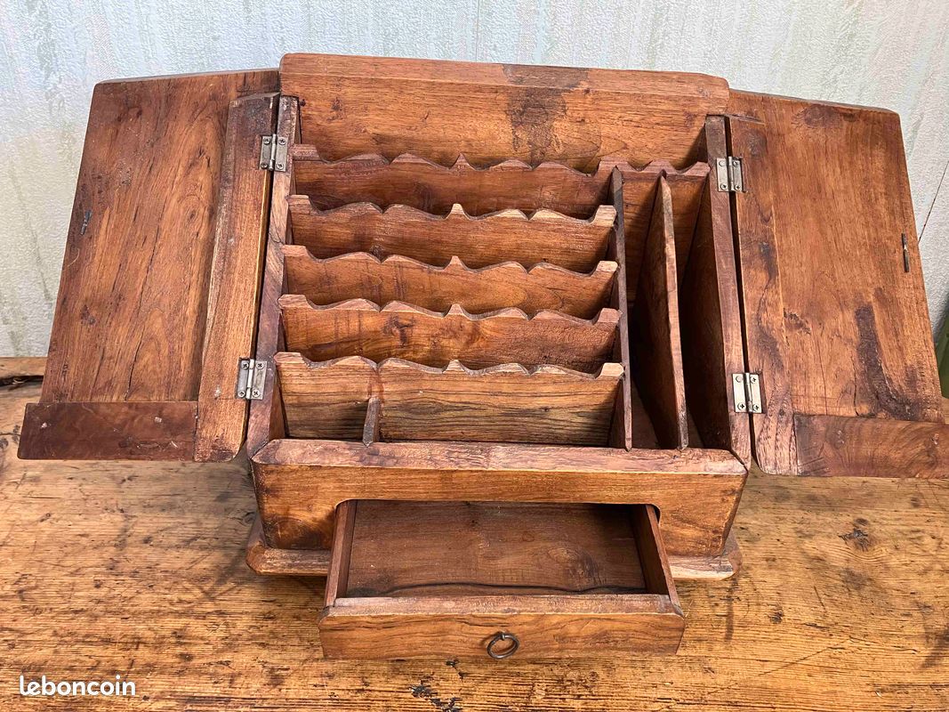 Ancien trieur de courriers en bois objet de bureau | Selency