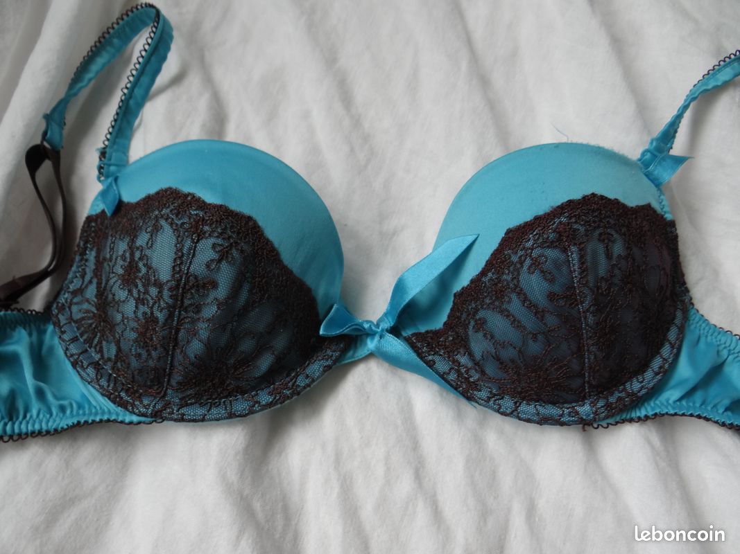 Soutien gorge bleu 85B Etam Vêtements